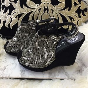 Jeffrey Campbell chain detail wedge